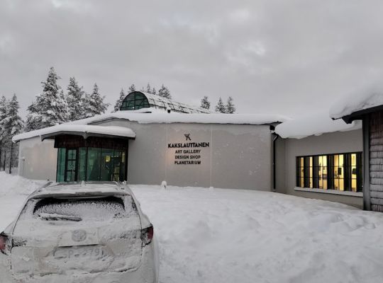 Kakslauttanen Arctic Resort